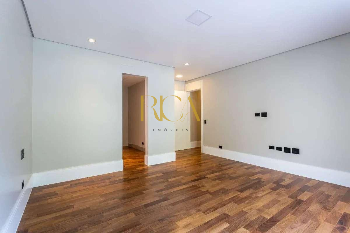 Casa de condomínio à venda com 4 quartos, 1305m²m² - Residencial Tamboré,Barueri